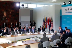 Premier vietnamita destaca importancia estratégica de nexos ASEAN - EE.UU.