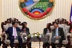 Firman Vietnam y Laos acuerdo de cooperación partidista