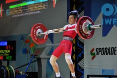 Vietnam gana dos de oro en campeonato de levantamiento de pesas