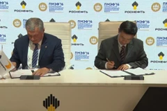 Vietnam y Rusia firman acuerdo de suministro de petróleo 