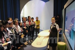 Cooperan Vietnam y Reino Unido en formación profesional