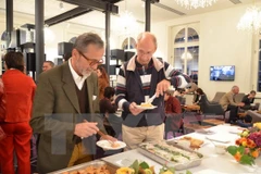 Degustan gastronomía de Vietnam en primer museo de mundo de alimentación