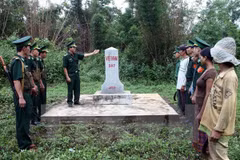Provincias de Vietnam y Laos revisan labores de remozamiento de postes fronterizos