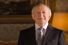 Visita del presidente irlandés a Vietnam intensificará nexos bilaterales