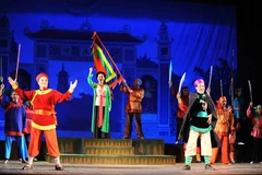 Jóvenes traen teatro popular tradicional a la vida moderna