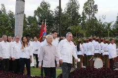 Secretario general del PCV continúa actividades en Santiago de Cuba