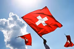 Vietnam felicita a Suiza por su Día Nacional