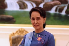 Inician conversaciones tripartitas de paz en Myanmar