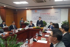 Samsung ayuda a Vietnam en formación de consultores en industrias auxiliares 