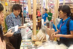 Deuda de las familias impone carga sobre economía de Tailandia 