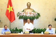 Gobierno de Vietnam decidido a sobrecumplir objetivo de crecimiento económico anual 