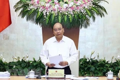 Premier de Vietnam insta a continuar controlando la inflación en el resto de 2018 