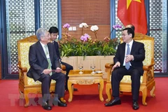 Grupos extranjeros dispuestos a asistir a Vietnam en desarrollo de economía digital 