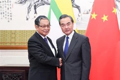 China y Myanmar acuerdan mantener la estabilidad en zona fronteriza