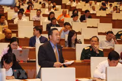 Parlamento de Vietnam analiza dos importantes borradores legales 