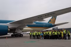 Vietnam y Estados Unidos cooperan en gestión de tránsito aéreo 