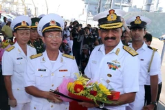 Buques de Fuerza Naval de India visitan Vietnam
