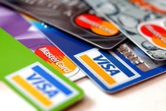 Detienen en Vietnam a sujetos chinos por falsificación de tarjetas bancarias 