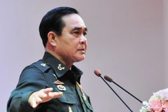 Recorte de gastos públicos amenaza crecimiento económico de Tailandia