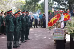 Celebran acto de entierro de restos de mártires vietnamitas en provincias de Gia Lai y Ha Giang