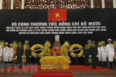 Efectúan homenaje póstumo a Do Muoi, exsecretario general del Partido Comunista de Vietnam