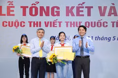 Carta sobre Papá Nöel gana concurso de escritura de UPU en Vietnam 