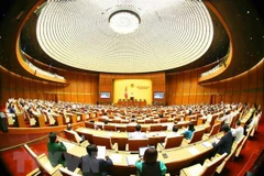 Parlamento de Vietnam continúa debate sobre situación socioeconómica 