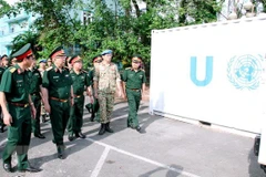 viceministro de Defensa, coronel general Nguyen Chi Vinh
