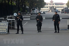 Detienen en Indonesia complot de ataque con bombas en universidad