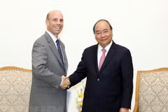 Premier vietnamita da la bienvenida a los inversores extranjeros