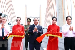 Inauguran en Vietnam autopista Ha Long-Hai Phong 