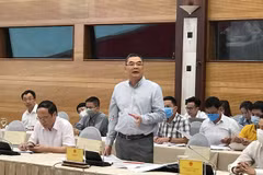 Debaten en Vietnam medidas contra noticias falsas y manipulaciones en mercado bursátil