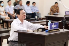 Reducen sentencia de exministro de Industria y Comercio de Vietnam