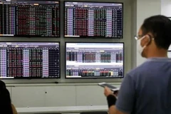 Mercado bursátil de Vietnam sigue desarrollándose de manera sostenible, afirma funcionario