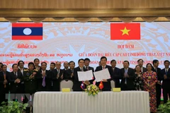 Provincias vietnamita y laosiana refuerzan cooperación en diversos campos