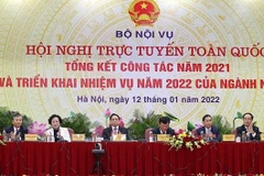 Primer ministro vietnamita resalta contribuciones del sector de asuntos internos