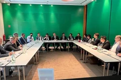 Vietnam asiste a octavo Diálogo sobre Transición Energética en Berlín