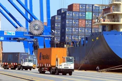 Vietnam registra superávit comercial de 710 millones de USD en primer semestre de 2022