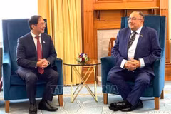 Presidente del Parlamento neozelandés valora nexos con Vietnam 