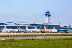 Aeropuertos vietnamitas atienden a más de un millón de pasajeros durante los feriados