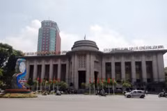 Banco Estatal de Vietnam pide reducir tasas de interés para respaldar recuperación económica 
