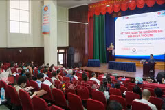 Debaten en ciudad vietnamita sobre valores culturales en desarrollo sostenible