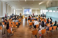 Centro de idioma vietnamita en Hungría inicia nuevo curso escolar