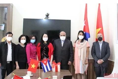 Vietnam fomenta divulgación de teoría política entre lectores de Cuba y países latinoamericanos