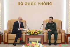 Vietnam y Canadá buscan fortalecer cooperación en defensa