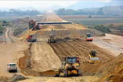 Aprueban licitación de segunda fase de autopista Norte - Sur en Vietnam