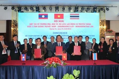 Fortalecen lazos de cooperación integral entre provincias de Vietnam, Laos y Tailandia