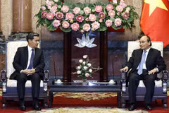 Presidente vietnamita recibe a fiscal general de Laos