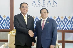 Premier vietnamita se reúne con dirigentes de Tailandia y Malasia