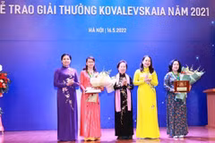 Entregan premio Kovalevskaia 2021 a destacadas científicas vietnamitas